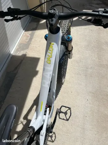 Used Orbea Rallon E10 2026 2026 Mountainbike, White, 29 — image 6 of 8