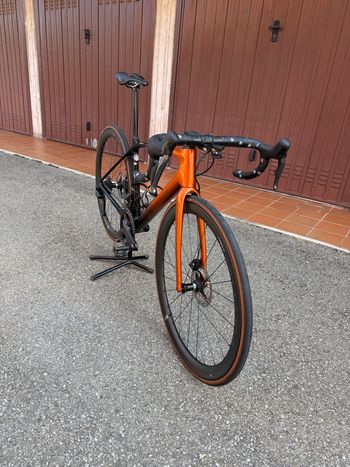 Używany Giant Tcr Shimano Ultegra Di2 2023 Road & Gravel — zdjęcie 4 z 7
