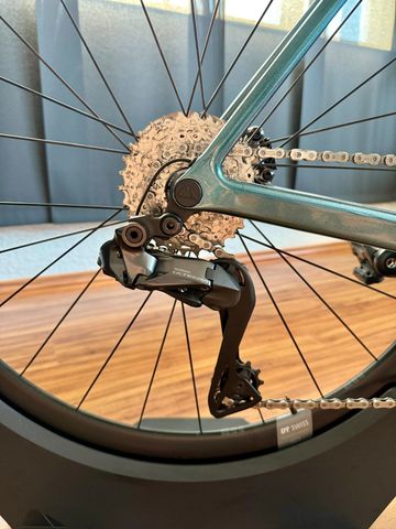 Gebrauchtes Canyon Ultimate CF SLX 8 Di2 2024 Frameset 2024 Road & Gravel, Blau — Bild 4 von 7