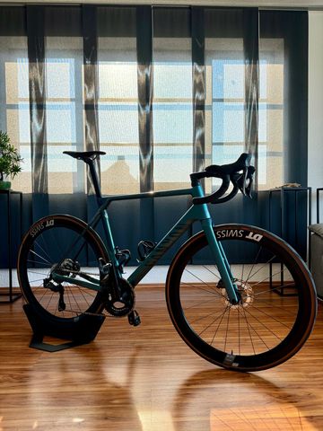 Gebrauchtes Canyon Ultimate CF SLX 8 Di2 2024 Frameset 2024 Road & Gravel, Blau — Bild 1 von 7