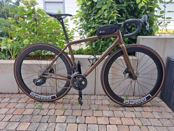 Specialized Aethos Expert - SRAM Rival eTAP AXS 2025 2025 Road & Gravel usato