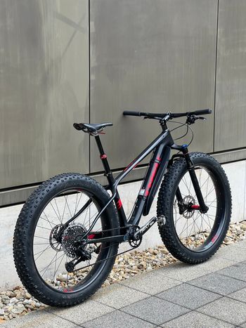 Used Trek Farley 9.8 2016 2016 Mountainbike, Black — image 2 of 5