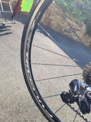 Używany Pinarello Gan Shimano Ultegra Di2 2017 Road & Gravel — zdjęcie 11 z 15