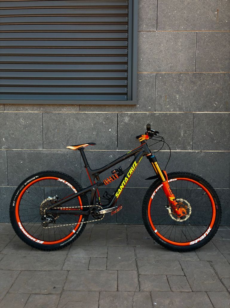 Santa Cruz Nomad CC XX1 2017 2017 Mountainbike usato, Arancione — immagine 2 di 14