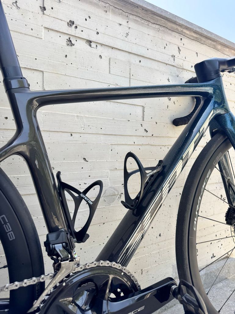 Used Scott Addict RC Pro 2024 2024 Road & Gravel, Blue — image 6 of 9