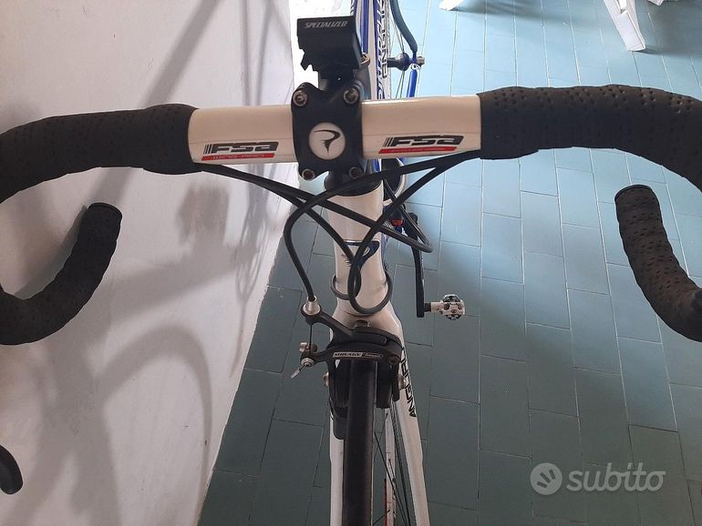 Brugt Pinarello Angliru 2015 Road & Gravel — billede 3 af 11