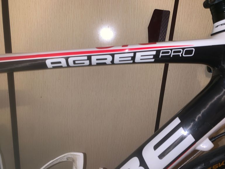 CUBE Agere 6TC PRO 2011 Road & Gravel usato, Bianco — immagine 2 di 6