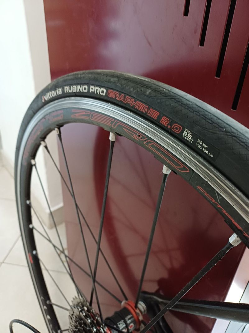 Used Colnago Custom Shimano Ultegra 2019 Road & Gravel, Black — image 7 of 8