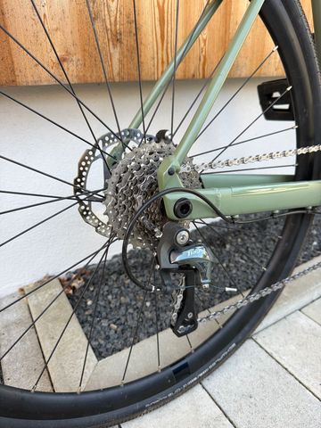Tweedehands Orbea AVANT H40 2023 2023 Road & Gravel — afbeelding 4 van 6