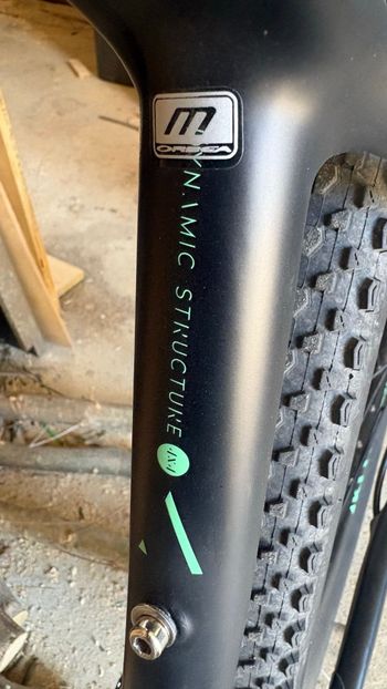 Orbea ALMA M50 2022 2022 Mountainbike usato, Nero — immagine 9 di 9