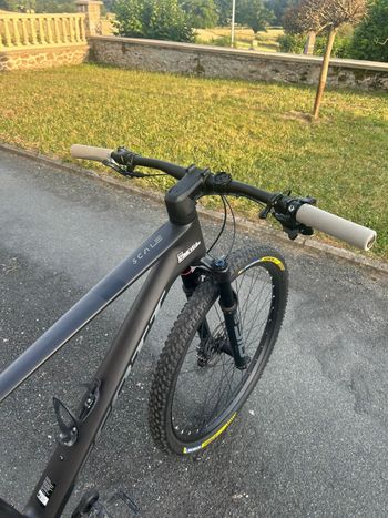 Tweedehands Scott Scale 940 2023 2023 Mountainbike — afbeelding 6 van 7