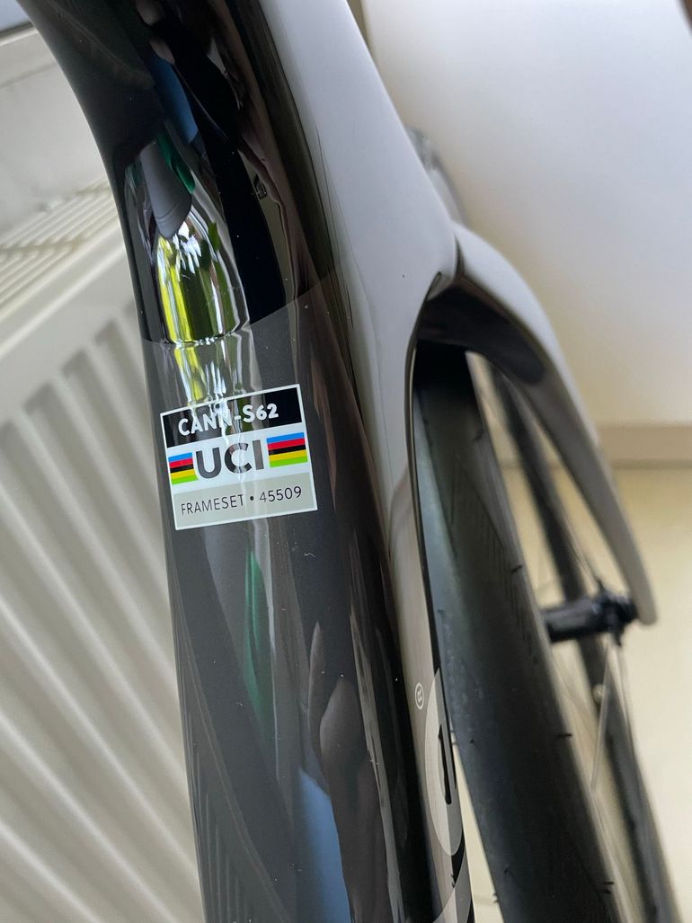 Used Cannondale SuperSix EVO Shimano 105 Di2 2026 Road & Gravel, Black — image 8 of 10