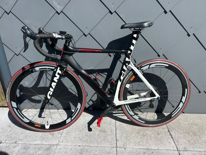 Used Giant Propel Advanced SL 1 2016 2016 Road & Gravel