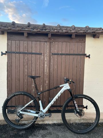 Scott Scale RC Team Issue 2025 2025 MTB de segunda mano