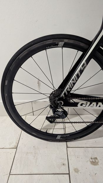 Tweedehands Giant Trinity Advanced SL 1 2011 2011 Road & Gravel — afbeelding 3 van 7