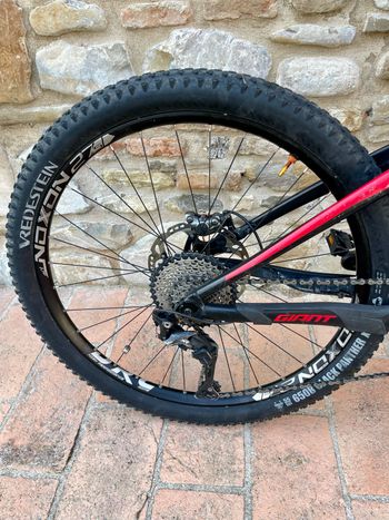 Gebrauchtes Giant Full-E+ 1 2017 2017 Mountainbike, Rot, 27.5 — Bild 3 von 10