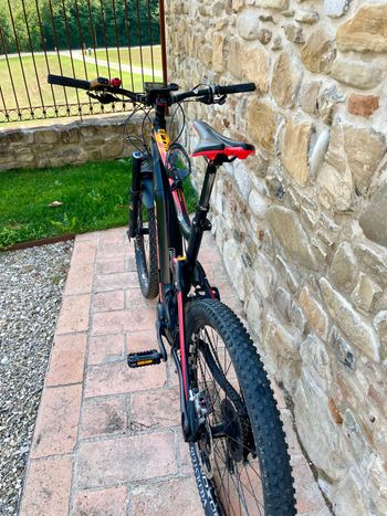 Gebrauchtes Giant Full-E+ 1 2017 2017 Mountainbike, Rot, 27.5 — Bild 8 von 10