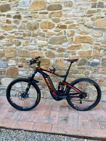 Käytetty Giant Full-E+ 1 2017 2017 MTB
