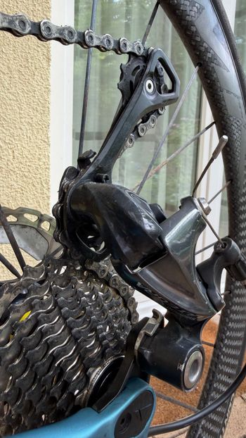 Gebrauchtes Canyon Ultimate CF SLX 8.0 2018 2018 Road & Gravel, Blau — Bild 8 von 12