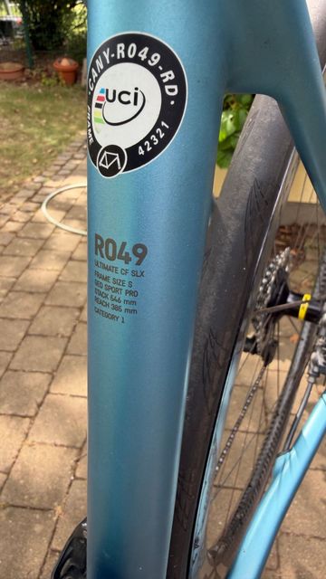 Used Canyon Ultimate CF SLX 8.0 2018 2018 Road & Gravel, Blue — image 12 of 12