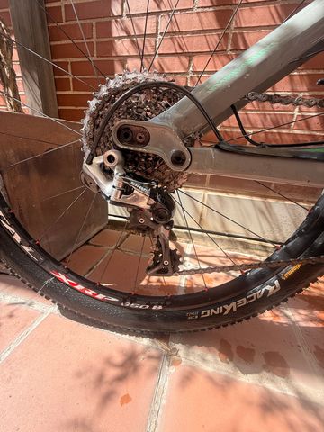Gebrauchtes Canyon Nerve AL 7.0 2014 Mountainbike, Hellgrau — Bild 3 von 6