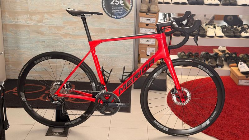 Tweedehands Merida SCULTURA ENDURANCE 6000 2022 2022 Road & Gravel