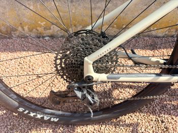 Used Moondraker Custom SRAM XX1 Eagle AXS 2022 Mountainbike, Black — image 3 of 3