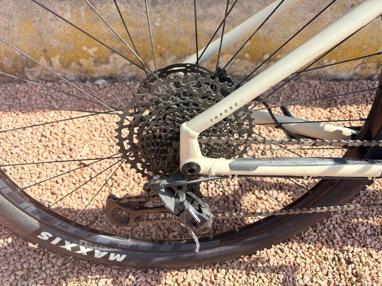 Used Moondraker Custom SRAM XX1 Eagle AXS 2022 Mountainbike, Black — image 3 of 3
