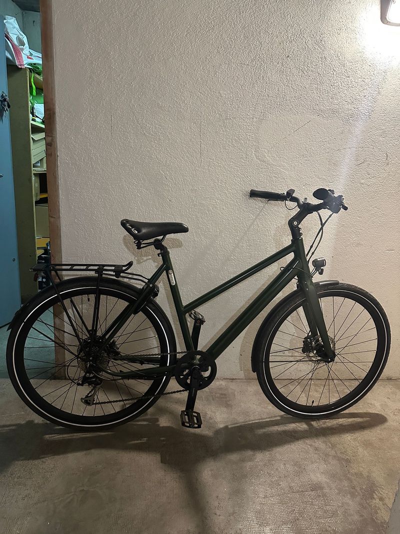 Used BZen Bike Custom Shimano Alivio 2023 Urban & Touring