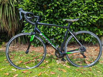 Použité Giant Contend 1 2017 2017 Road & Gravel
