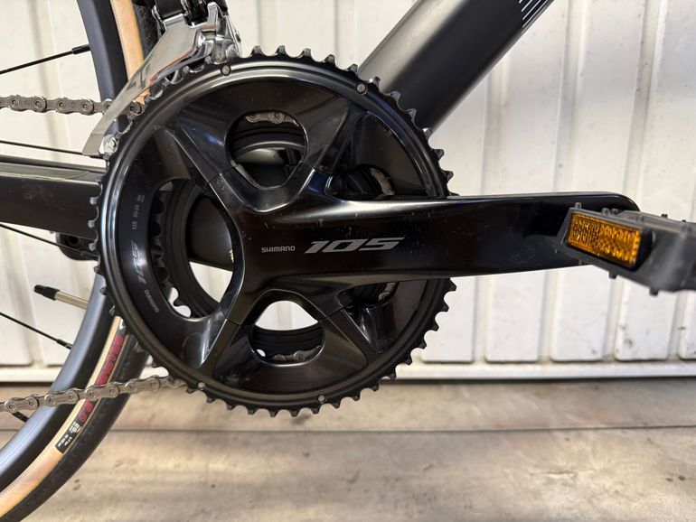 BMC Roadmachine FIVE 2024 2024 Road & Gravel usato, Nero — immagine 4 di 5