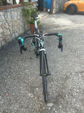 Used Bianchi Sempre Pro 105 2014 2014 Road & Gravel, Green — image 3 of 3