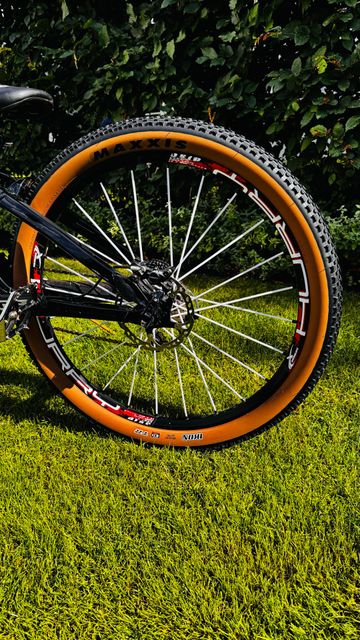 Używany Trek Ticket Shimano Saint 2019 Mountainbike — zdjęcie 8 z 9