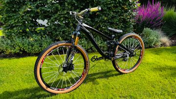 Używany Trek Ticket Shimano Saint 2019 Mountainbike — zdjęcie 2 z 9