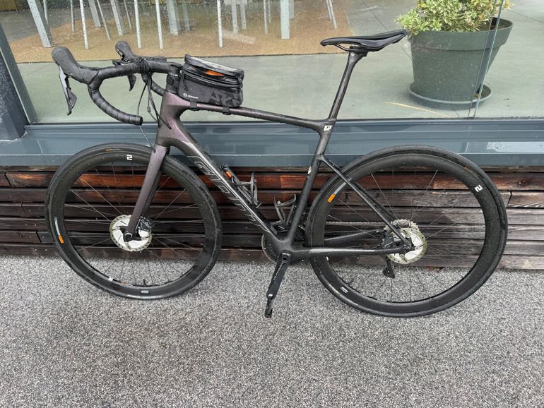 Brugt Giant Defy, Advanced Pro 2 2021 2021 Road & Gravel — billede 4 af 7