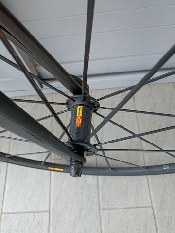 Used B’TWIN Custom Shimano Ultegra Di2 2017 Road & Gravel, Black — image 5 of 6