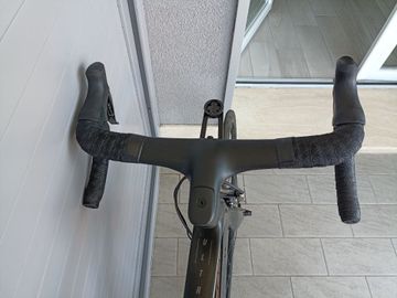 Used B’TWIN Custom Shimano Ultegra Di2 2017 Road & Gravel, Black — image 3 of 6