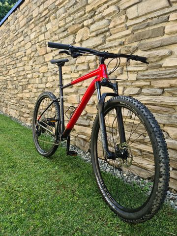 Used Cannondale Trail SL 3 2023 2023 Mountainbike, Red, 29 — image 6 of 9