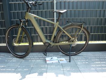 Używany CUBE KATHMANDU HYBRID, PRO 800 2025 2025 Urban & Touring