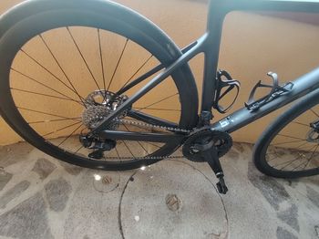 Brugt Scott Addict RC 15 2022 2022 Road & Gravel — billede 2 af 5