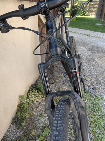 Used Canyon Spectral 5 2021 2021 Mountainbike, Black, 27.5 — image 4 of 6