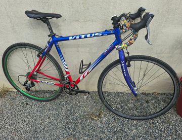 Używany Vitus Custom Shimano Ultegra 2004 2004 Road & Gravel