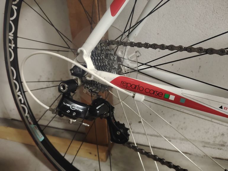 Gebrauchtes Bianchi Nirone Campagnolo Veloce 2015 Road & Gravel, Weiß — Bild 3 von 9