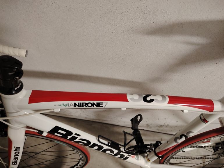Gebrauchtes Bianchi Nirone Campagnolo Veloce 2015 Road & Gravel, Weiß — Bild 4 von 9