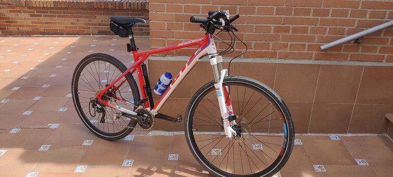 Used Zaskar Gt 2014 Mountainbike, Red — image 9 of 17