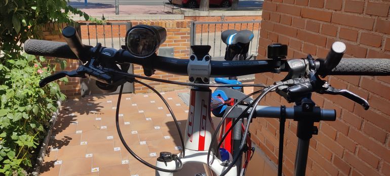 Used Zaskar Gt 2014 Mountainbike, Red — image 10 of 17