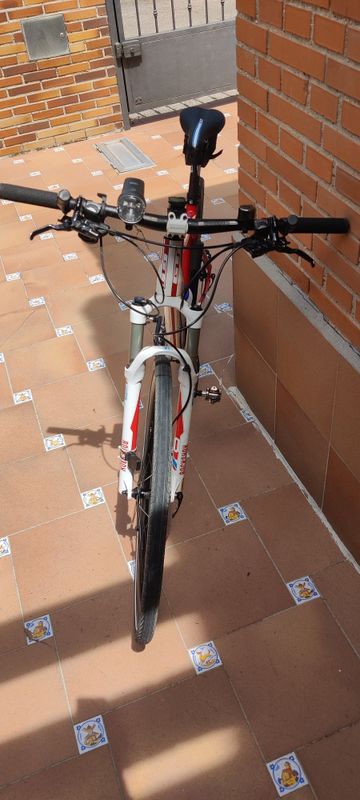Used Zaskar Gt 2014 Mountainbike, Red — image 4 of 17