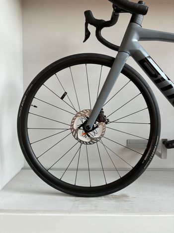 BMC Teammachine SLR TWO 2026 2026 Road & Gravel usato, Grigio chiaro — immagine 3 di 11