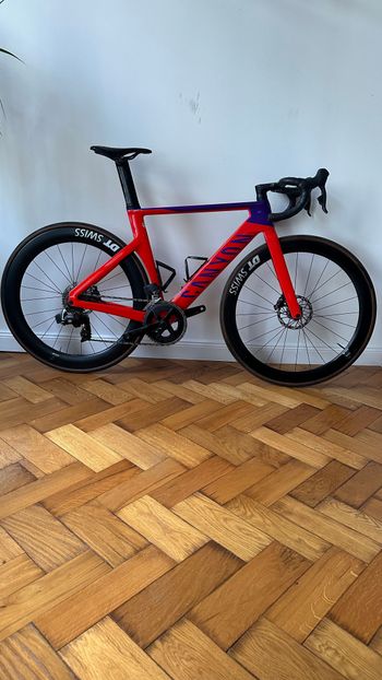 Used Canyon Aeroad CF SLX 7 Disc eTap 2023 2023 Road & Gravel