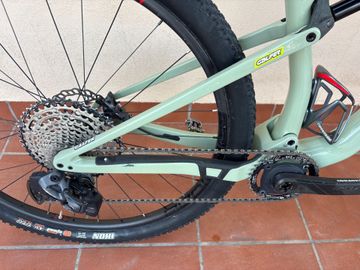 Gebrauchtes Orbea Oiz SRAM GX Eagle AXS 2022 Mountainbike, Grün — Bild 2 von 7